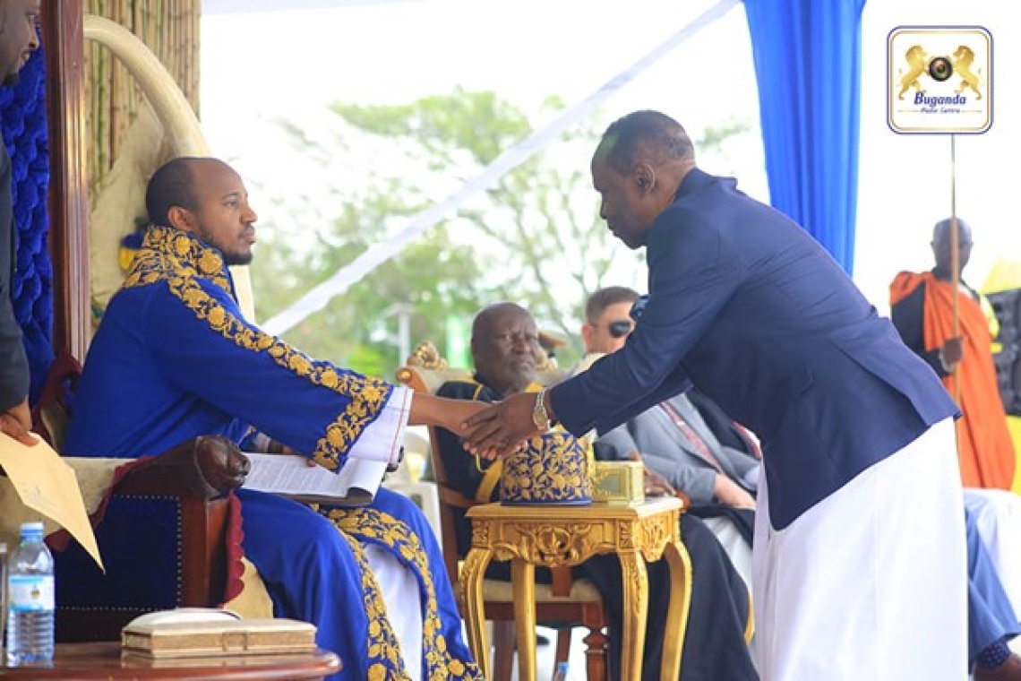 Oweek. Patrick Luwaga Mugumbule ngalamusa Omukama Oyo Nyimba Kabamba Iguru Rukidi IV Oweek. Patrick Luwaga Mugumbule ngalamusa Omukama Oyo Nyimba Kabamba Iguru Rukidi IV